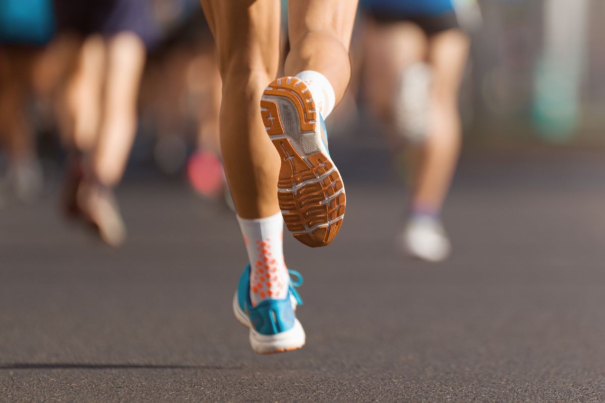 tenis com placa de carbono